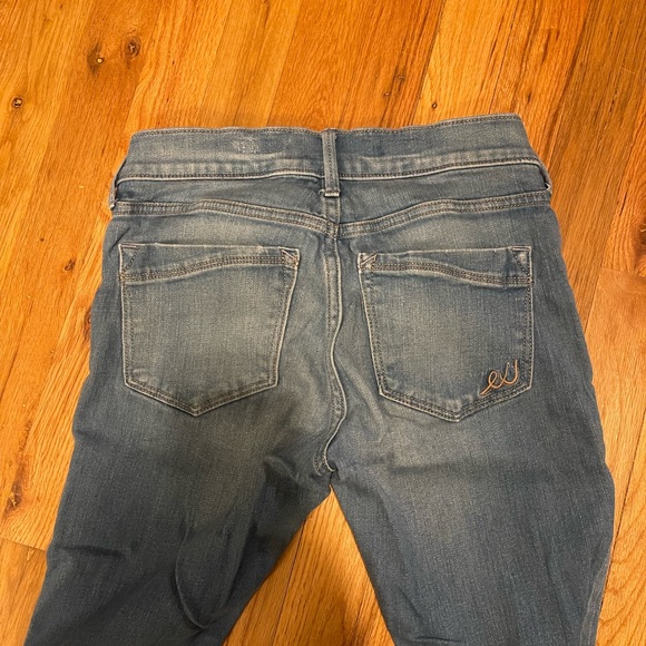 Express Jeans- Leggings Mid Rise light blue jeans button up, 0R - Picture 4 of 10